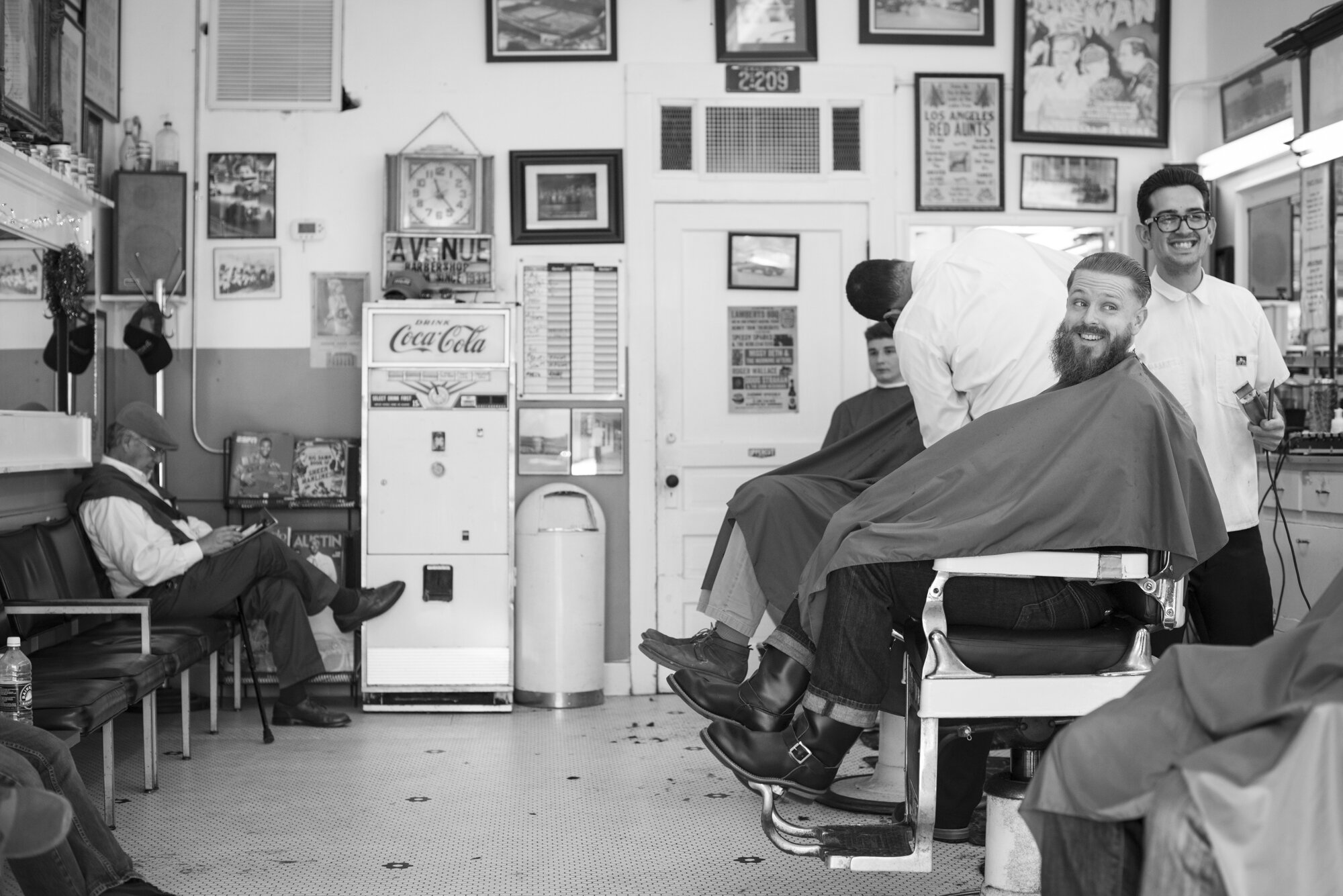 Avenue Barbershop photo 2