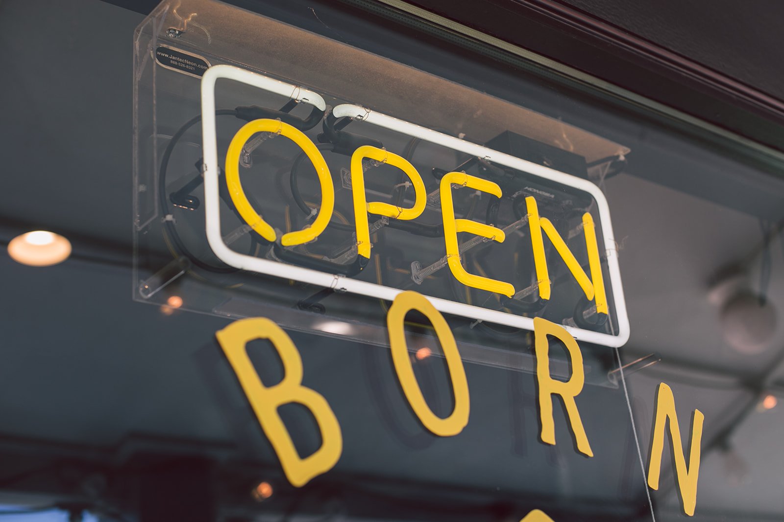 Barbon's Barbershop photo 3