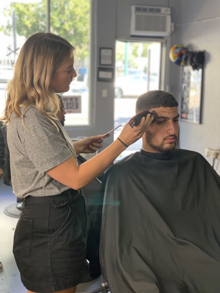 Black Market Barbershop photo 3