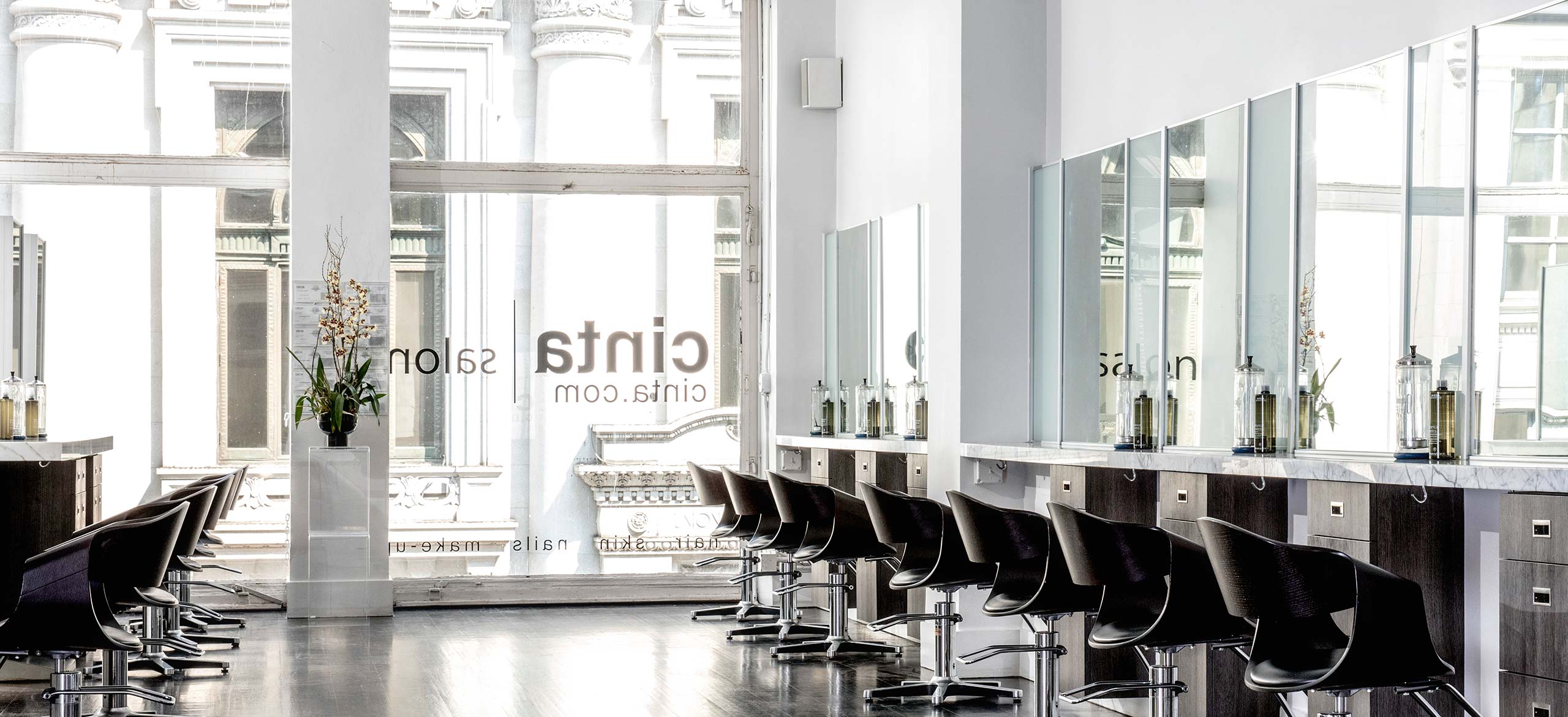 Cinta Salon photo 1