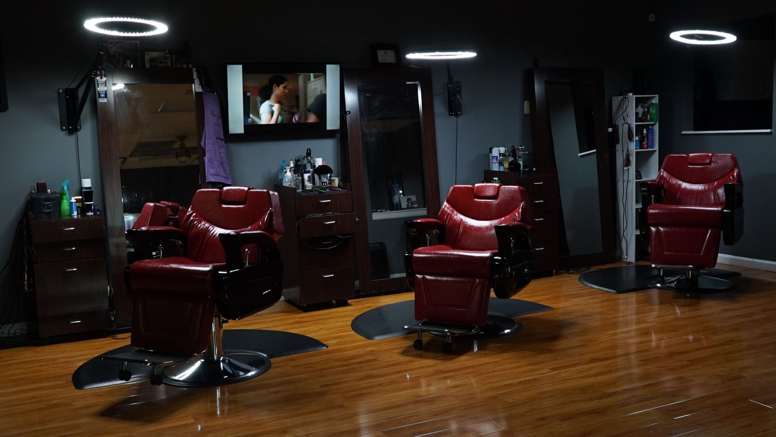 Kutinfed Barbershop photo 1