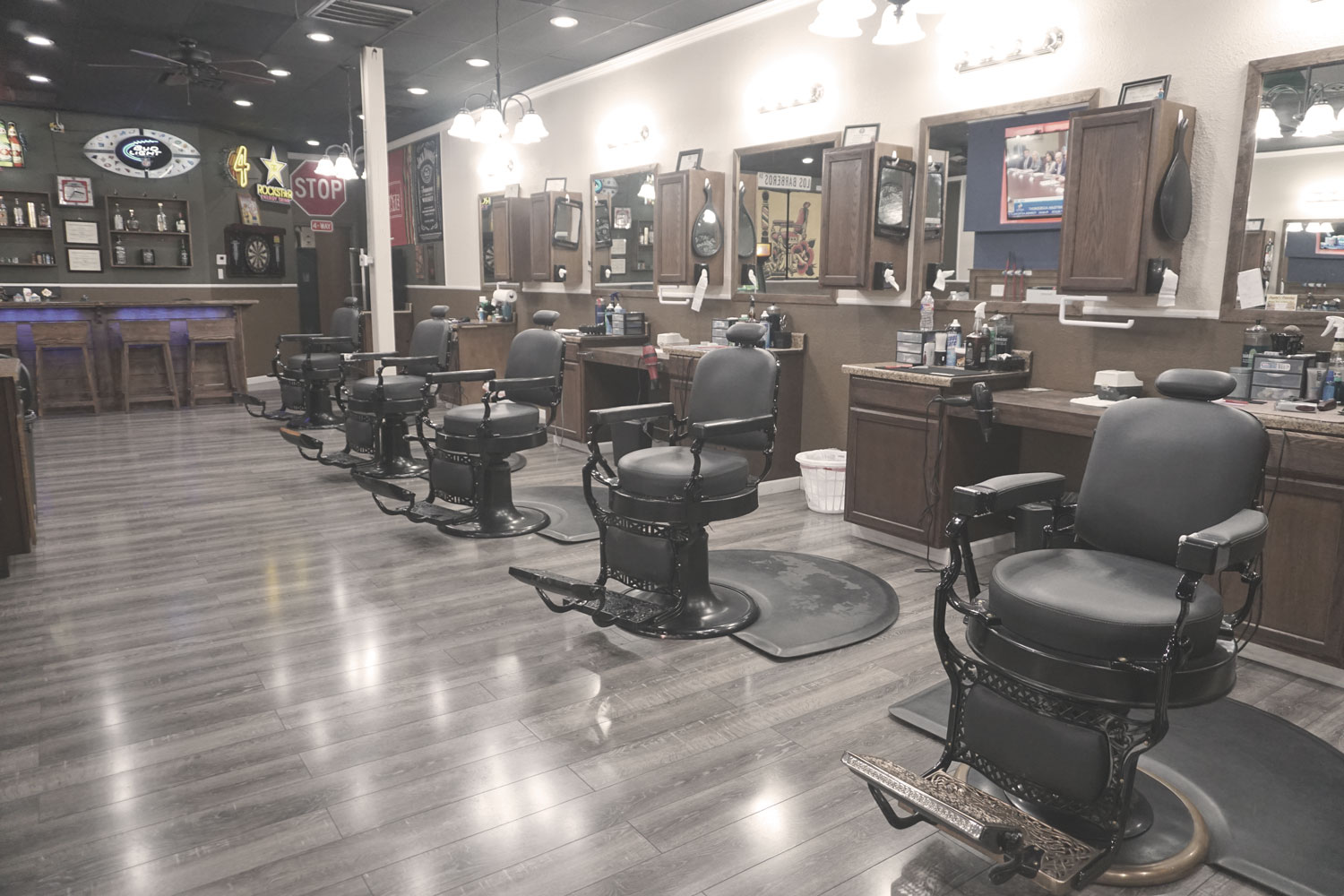 Los Barberos Classic Barbershop photo 1